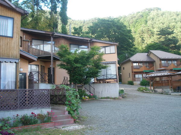 併設の宿泊用コテージ