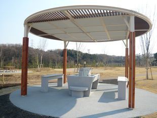 公園内