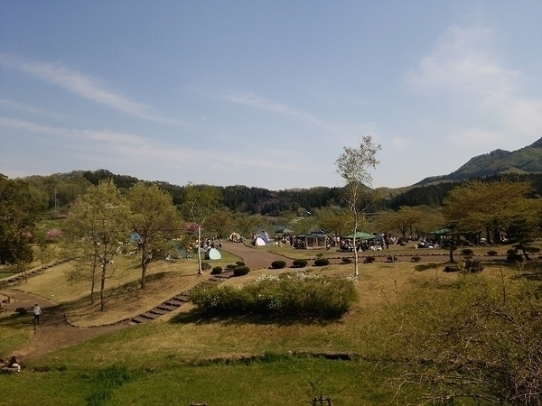 キャンプ全景