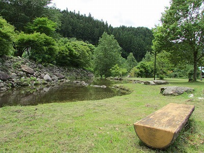 キャンプ場内