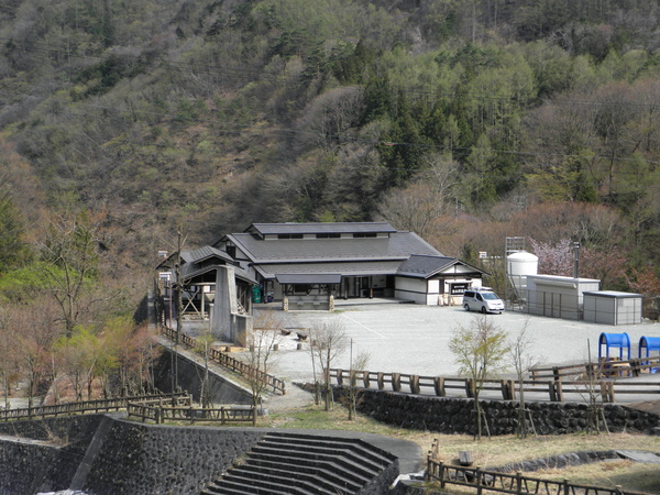 金山沢公園・温泉 バーベキュー場