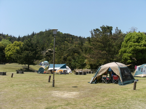 キャンプ場