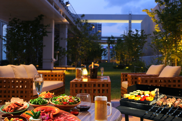 ARKHILLS SOUTH TOWER ROOFTOP LOUNGE