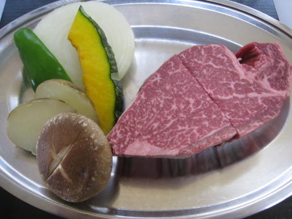 おすすめのBBQメニュー：極上テンダーステーキ150ｇ
