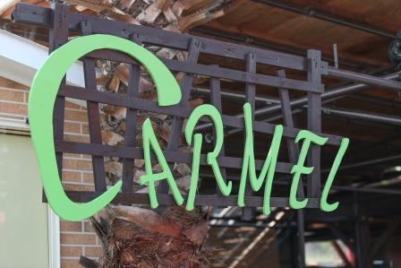 CARMEL看板