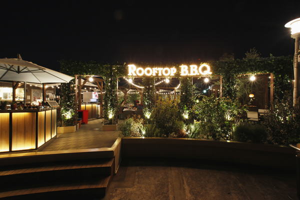 難波 ザ・ルーフトップBBQ