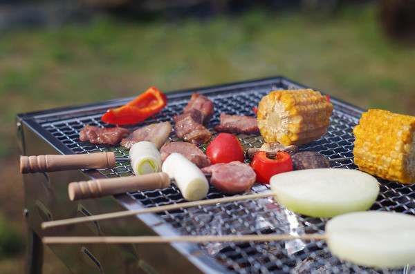 本格的な炭火BBQです
