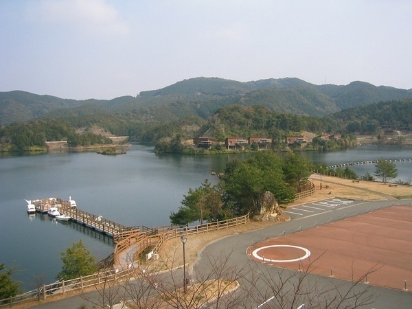 施設