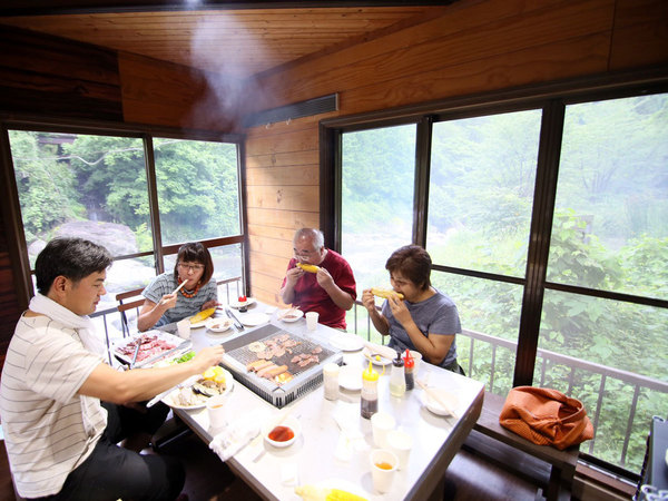 個室なのでプライベートBBQが楽しめます