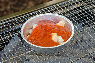 エビチリとチーズのカナッペ_行程2