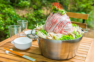 マウンテン肉鍋