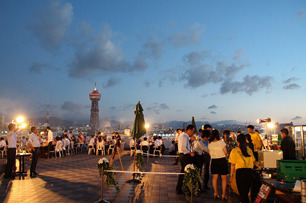 博多港国際ターミナル3F HARBOR VILLAGE